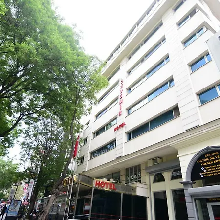 Oezdemir Hotel *